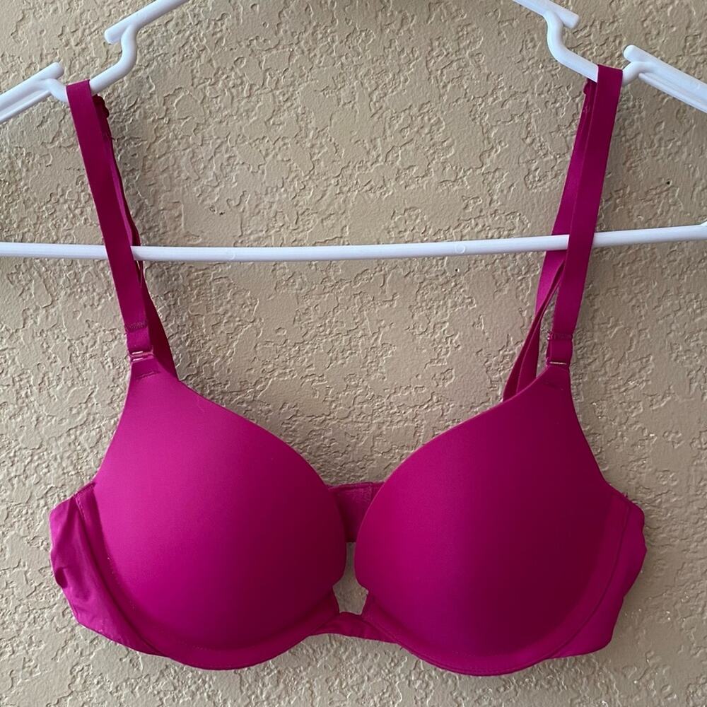 Hot Pink Victoria’s Secret PINK Campus Push Up Bra - Size: 32A